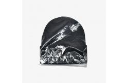 China Customized Knit Beanie Hats With Embroidery Blank Pattern Acrylic Polyester Material supplier