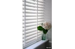 China White Bathroom Glass Jalousie Window Louvers With Air Ventilation Shutter supplier