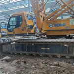 9m - 30m Jib 200T Crawler Cranes For Various Industries And Project Types for sale