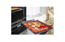 China Non Stick Reusable Silicone Baking Mat Set Thickness 0.7mm supplier