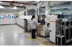 China Hybrid Solar Inverter manufacturer
