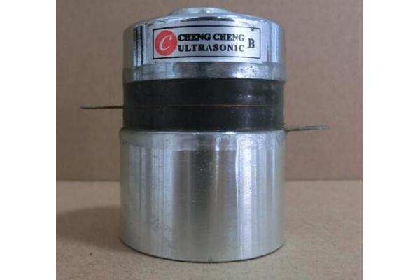 100 Khz Multi Frequency Ultrasonic Transducer And Generators Application Cleaning Tank