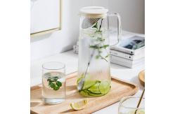 China Lead Free Glass Water Pitcher With Silicone Lid / Spoon 1350ml Capacity supplier