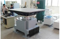 China LABTONE High Acceleration Bump Test Machine 500*700mm Table Size supplier