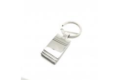 China Individual Polybag Package for Durable Metal Keychain Holder with Siliver Finish supplier