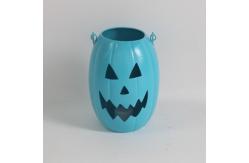 China Metal Halloween Ornaments With Jack-O -Lantern Design supplier