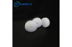China High Precision CNC Machining Customized Plastic Gears Product With Clear Surface supplier