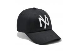 China Custom Embroidered Men Baseball Cap 60cm Unisex Dad Hat supplier