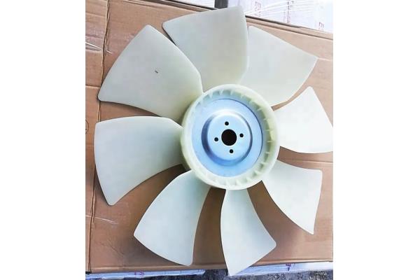 4BG1 Diesel Engine Cooling Fan Blade 8-97161599-0 8971615990 897161-5990