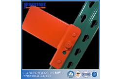 China Roll-formed Teardrop Design Pallet Rack With Strict RMI Specifications supplier