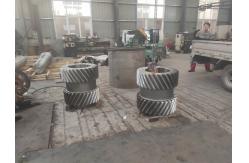 China Customized Pressure Angle Bevel Pinion With Customized Number Of Teeth supplier