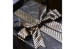 China Gift Wrapping Plastic Ribbon Roll Waterproof and Premium Quality supplier