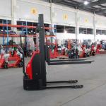 Electric Pallet Stacker Self Loading Stacker Forklift 1.5ton 2ton