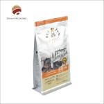 Tear-Resistant Animal Feed Packaging Bags With Stand Up Design And Zipper Closure for sale