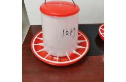China New design newest automatic feeding tray plastic chicken feeder poultry feeders supplier