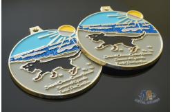China Round Shape Fun The Sun Run And Racing Metal Medal Shiny Gold Plating supplier
