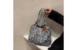 China Women Leopard Printing Eco Canvas Bags Animal Pattern Zebra Lady Tote Bags supplier