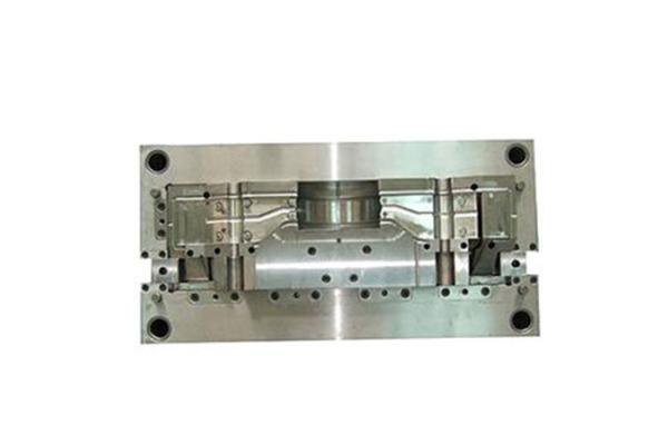 Hot Runner Precision Injection Mould Strict Tolerance LKM Mould Base