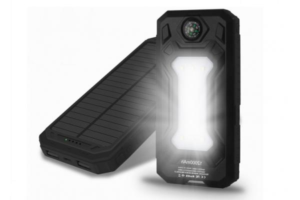 30000mAh Solar Powered USB Charger / Waterproof Power Bank Safe And Reliable