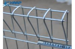 China BRC Welded Mesh Fencing , Galvanized Welded Wire Mesh Panels Roll Top Design supplier
