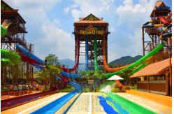 China 4 Lanes Extreme Aqualoop Water Slide Translucent Looping Water Slides supplier