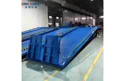 China Versatile 10-Meter Manual Ramp with 10-Ton Capacity and Convenient Flip Board supplier