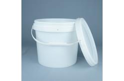 China 11 Liter Produce Plastic Packaging Container With Lid And Handle supplier