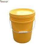 Beekeeping Equipment 20L Honey Tank Without Honey Gate Plastic Honey Barrel for sale