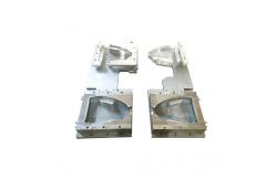 China 1cavity Customized Jerrycan Blow Mold Cold Runner Injection Molding supplier