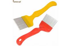 China Beekeeping Tool Red Uncapping Fork Stainless Steel Needles for honey uncapping supplier