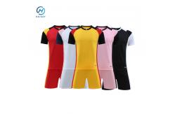 China Custom Football Club Training Kit with Light Weight Fabric Customizable Number supplier