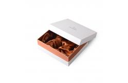 China White Solid Perfume Storage Attar Bottle Box Perfume Packaging With Lid supplier