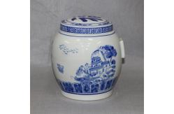 China Glossy Finish Oriental Blue And White Ceramic Cremation Urn 23x22cm Custom Shape supplier