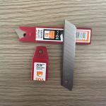 Silver Blade Color 18mm Cutter Blades Made From SK2 High Carbon Steel With 60° Angle for sale