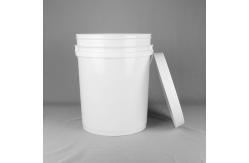 China Top Grade Chemical Small Plastic Buckets With Lid supplier