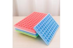 China Square Plastic Ice Cube Tray Grid Mold Ice-making Box Maker Ice mold supplier