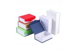 China Recyclable Rectangle Packaging Magnetic Gift Box With Custom Printing supplier