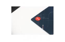 China Mobile Phone Wallet Finder Card ISO7816 20m Distance Smart Bluetooth Tracker supplier