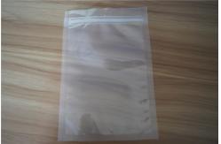 China Three Side Seal Clear Plastic Pouches Packaging k Bag With Hang Hole supplier