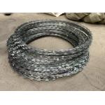 BTO-22 Hot-Dipped Galvanized Barbed Wire Security Fence Single Razor for sale