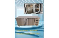 China Easy Cleanup Commercial Restaurant Freezer 330L Double Door Undercounter Freezer supplier