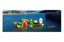 China Customized Kids Giant Inflatable Water Park for Sea / Lake / Ocean supplier