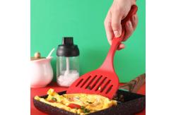 China Heat Resistant Non Stick Silicone Frying Spatula With Long Handle supplier