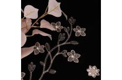 China Flower Pattern Embroidered Lace Fabric Guipure Mesh Lace 135cm Width supplier
