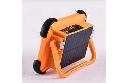 China Emergency Solar Floodlight 50w Portable Version Water Proof supplier