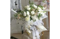 China Polka Dot Pattern Eco-Friendly Nonwoven Florist Wrapping Paper Sheets 60cm*60cm supplier