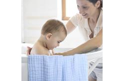 China Ultra Soft Breathable Newborn Hooded Bath Towel Infant Towel Set supplier