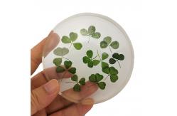 China cubic Acrylic resin paper weight with custom embedding inside supplier
