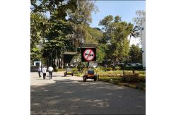 China Portable P10 RGB SMD VMS Trailer Signs Mobile Led Screen Trailer supplier