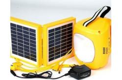 China Handy Outdoor Solar Table Lanterns IP54 Solar Panel Lantern Lights 2700K supplier